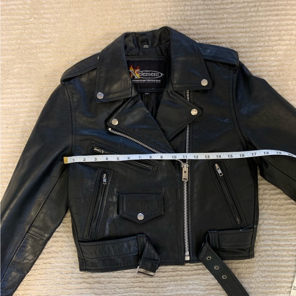 Vintage Women’s Leather Jacket- Advanced Motorcyle Gear - Picture 9 of 11